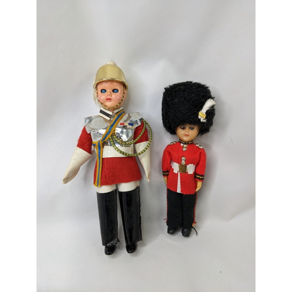 Vintage London Guard Queen Doll Figure Lot 6 7.5 Inch